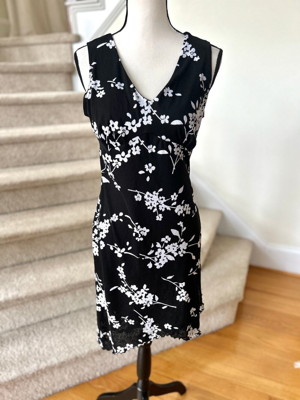 Vintage Black & White Floral Whimsigoth Fairy 90s Y2K Sleeveless Slip Dress